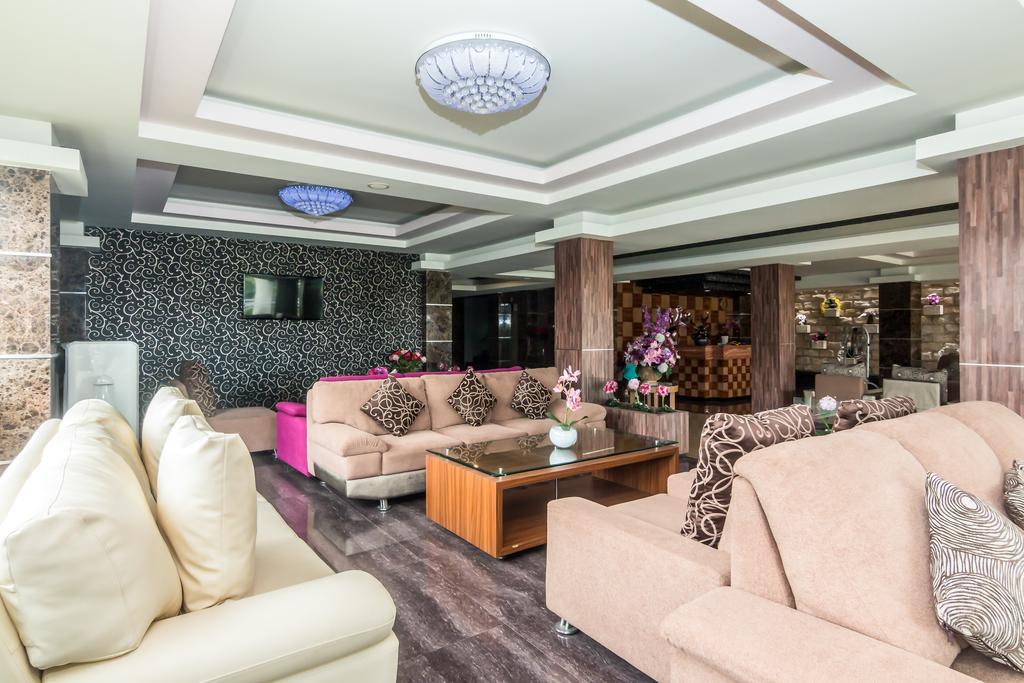 Zen Rooms Denpasar Marlboro Zewnętrze zdjęcie