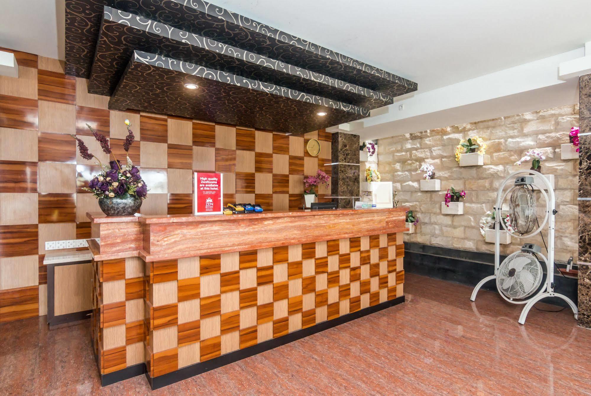 Zen Rooms Denpasar Marlboro Zewnętrze zdjęcie