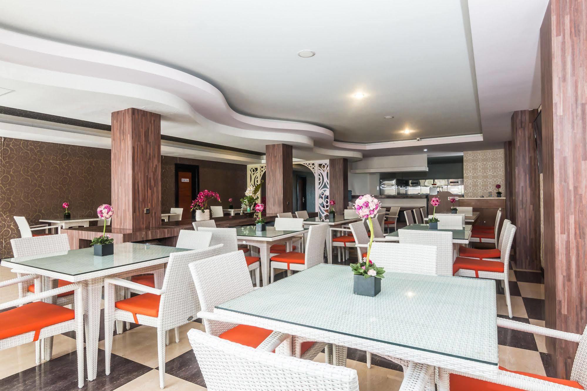 Zen Rooms Denpasar Marlboro Zewnętrze zdjęcie