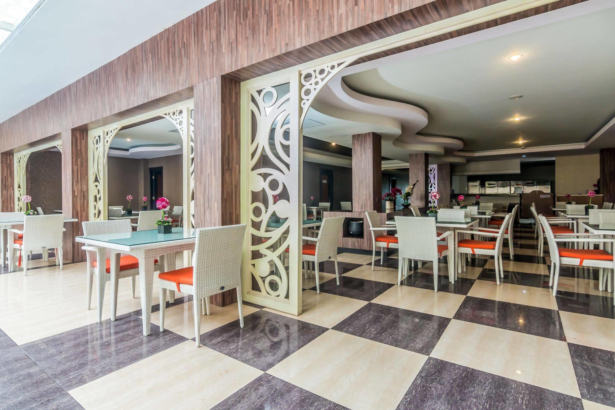 Zen Rooms Denpasar Marlboro Zewnętrze zdjęcie
